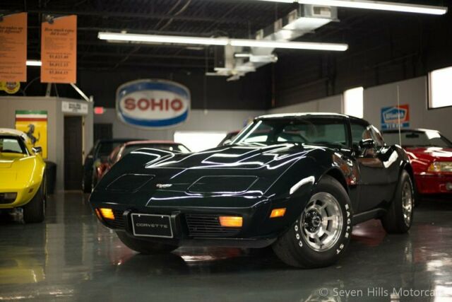 Chevrolet Corvette 1979 image number 0