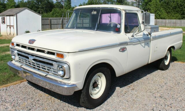 Ford F-250 1966 image number 1