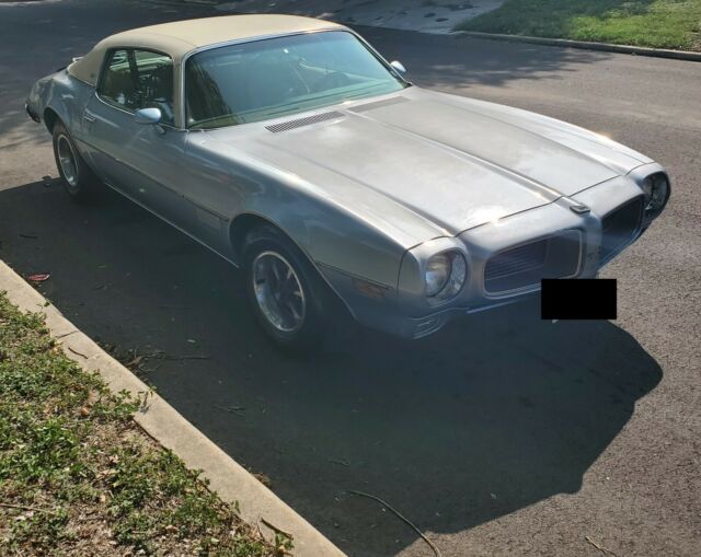 Pontiac Firebird 1971 image number 2