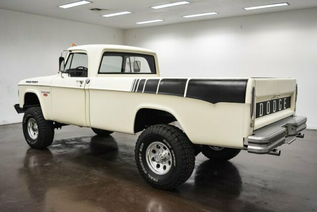 Dodge Power Wagon 1968 image number 28