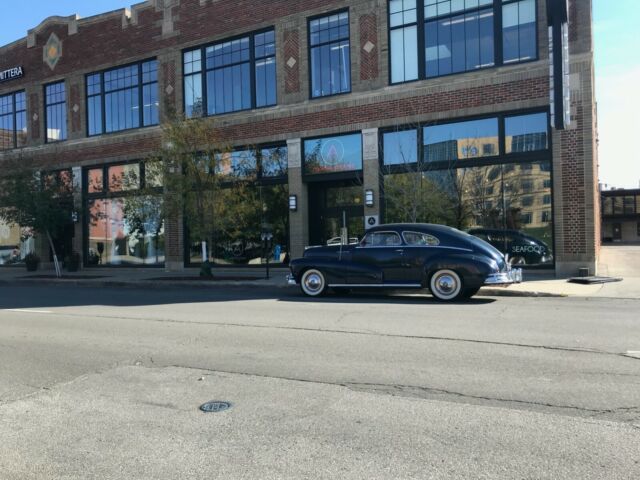 Pontiac Silver Streak 1948 image number 20