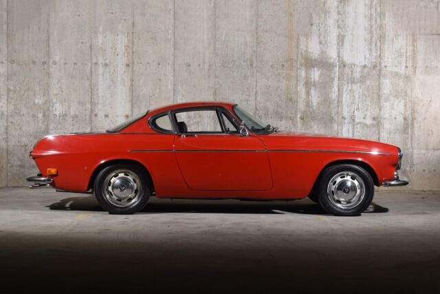 Volvo P1800 1969 image number 2