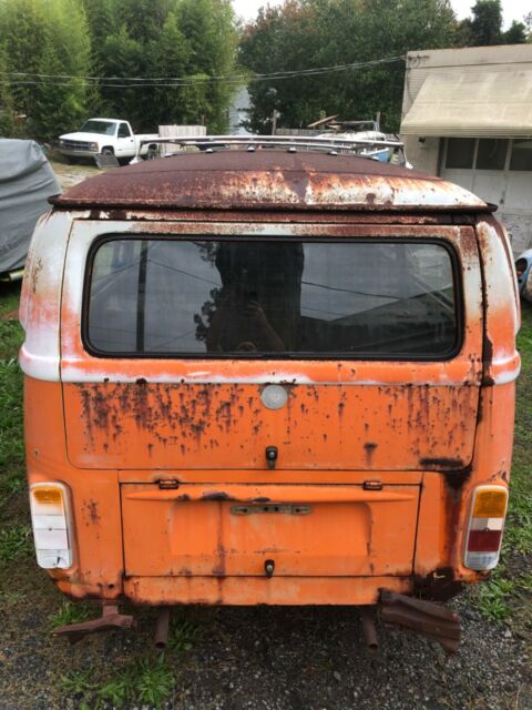 Volkswagen Bus/Vanagon 1975 image number 11