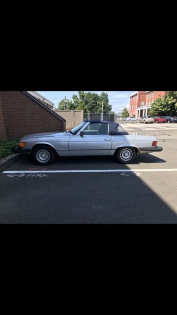 Mercedes-Benz 450SL 1977 image number 20