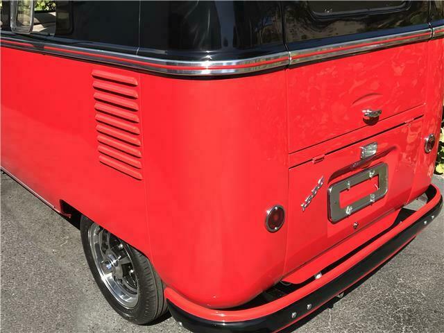 Volkswagen Bus/Vanagon 1961 image number 22