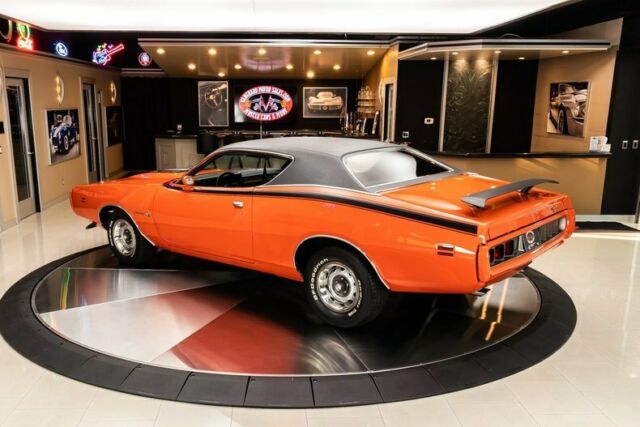 Dodge Super Bee 1971 image number 16