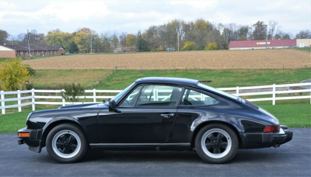 Porsche 911 1979 image number 0