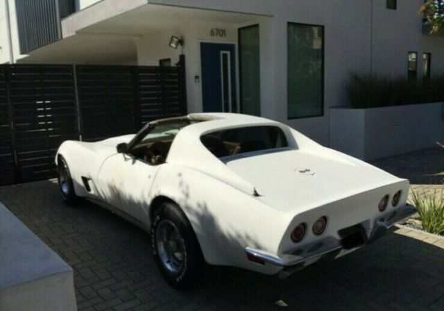 Chevrolet Corvette 1973 image number 14