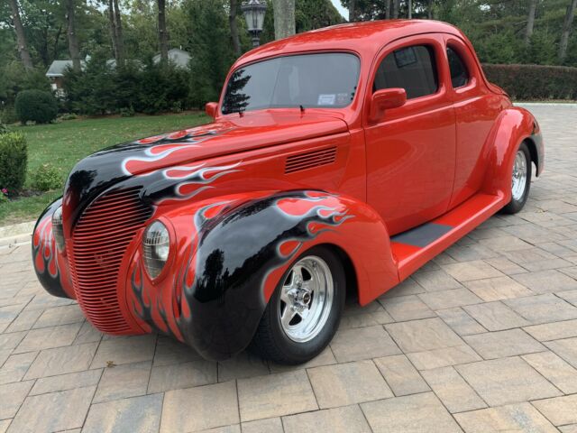 Ford Coupe 1939 image number 2