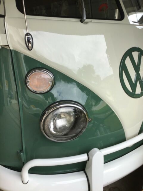 Volkswagen Bus/Vanagon 1965 image number 0