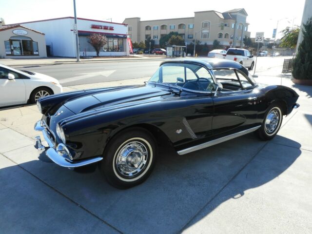 Chevrolet Corvette 1962 image number 4