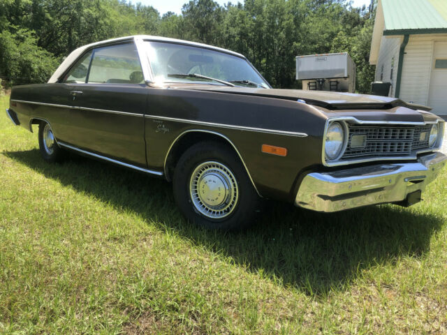 Dodge Dart Swinger 1974 image number 1