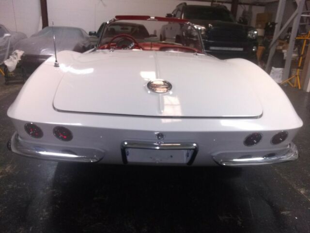 Chevrolet Corvette 1962 image number 3