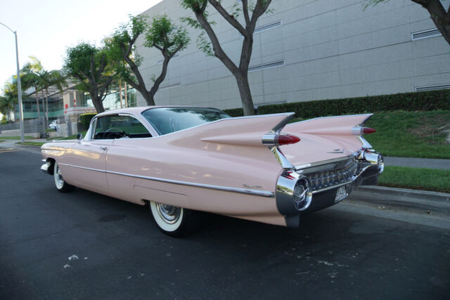 Cadillac Coupe de Ville 2 Door Hardtop 1959 image number 11