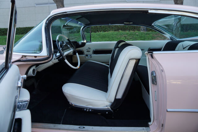 Cadillac Coupe de Ville 2 Door Hardtop 1959 image number 21