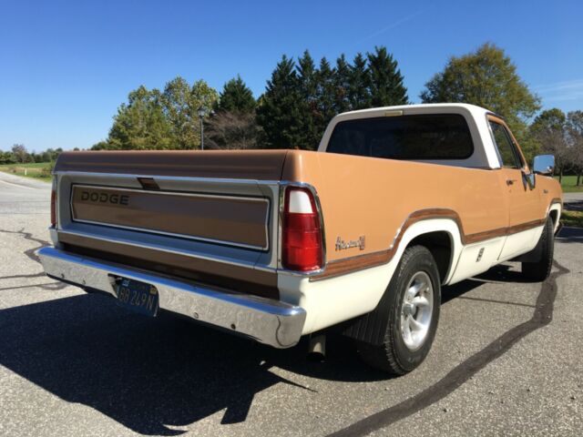 Dodge Ramcharger 1973 image number 2