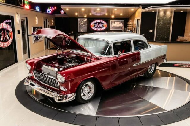 Chevrolet Bel Air/150/210 1955 image number 29