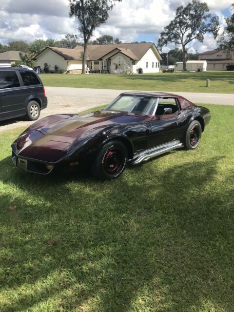 Chevrolet Corvette C3 1975 image number 18