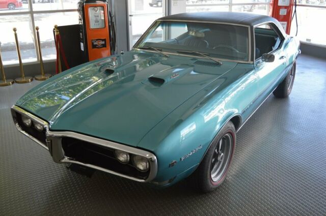 Pontiac Firebird 1968 image number 12