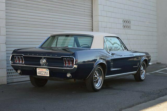 Ford Mustang 1967 image number 35