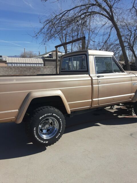 Jeep J10 1979 image number 1