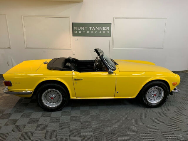 Triumph TR-6 1974 image number 19