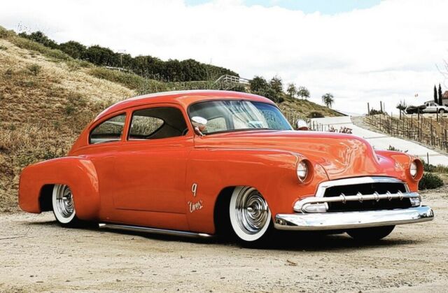 Chevrolet Fleetline 1951 image number 0