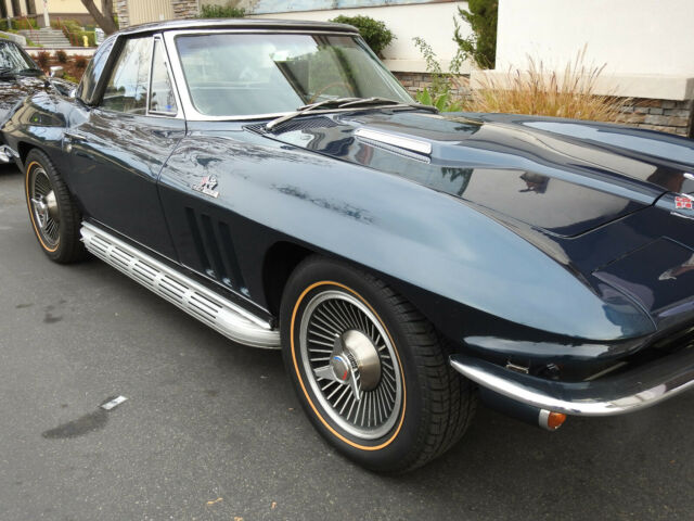 Chevrolet Corvette 1966 image number 1