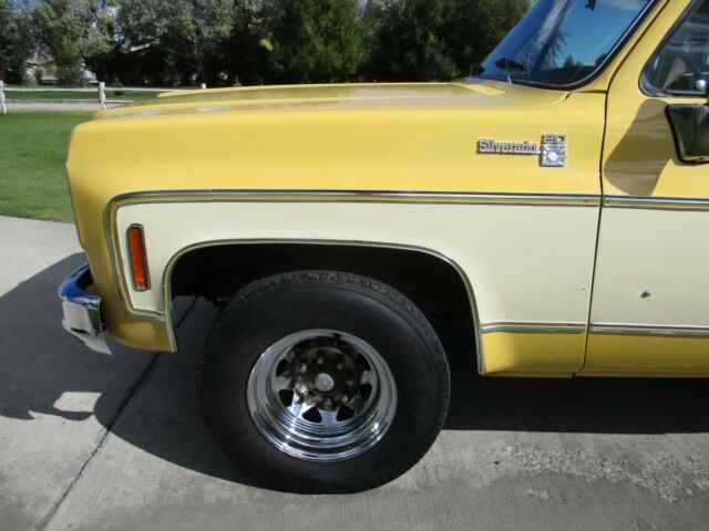 Chevrolet C/K Pickup 2500 1977 image number 3