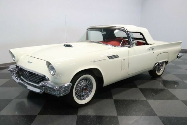 Ford Thunderbird 1957 image number 22