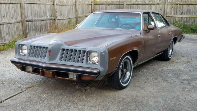 Pontiac Grand Am 1974 image number 28