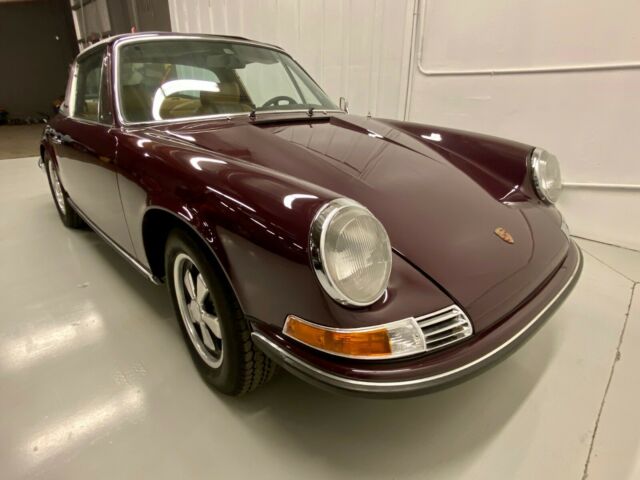 Porsche 911 1972 image number 10