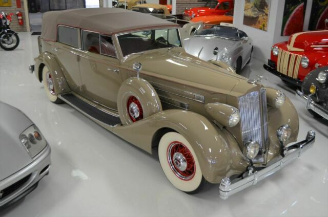 Packard Twelve 1936 image number 25