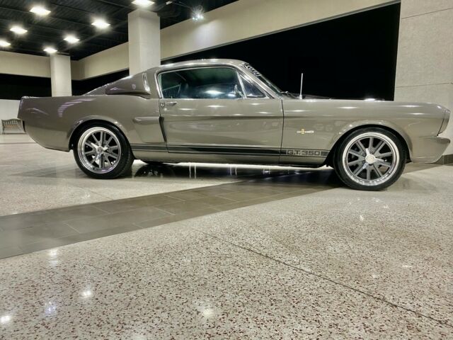 Ford Mustang 1966 image number 24