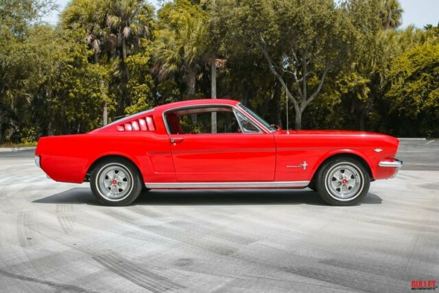 Ford Mustang 1965 image number 7