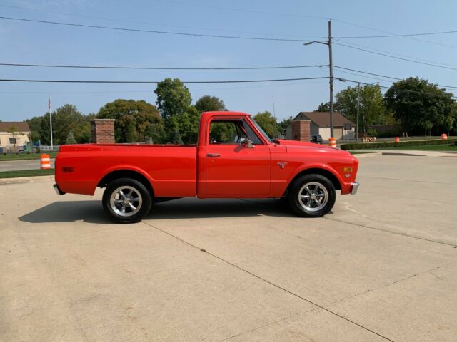 Chevrolet C-10 1968 image number 3