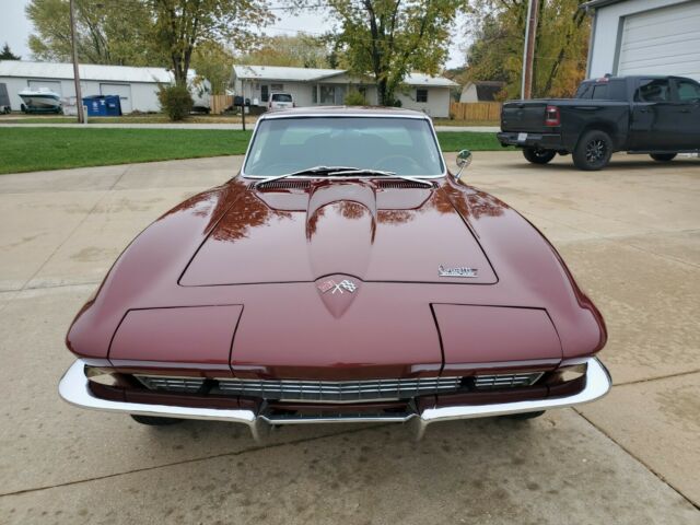 Chevrolet Corvette 1966 image number 1