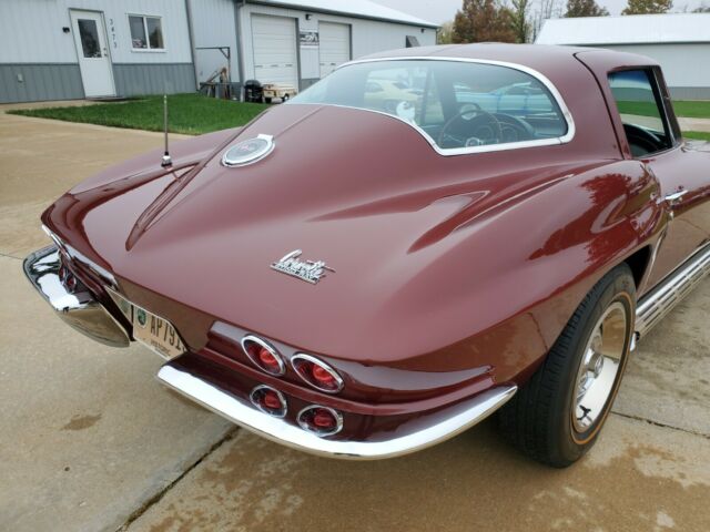 Chevrolet Corvette 1966 image number 33