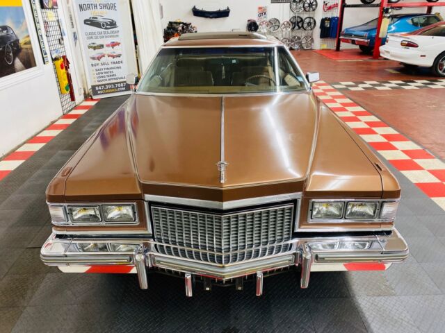 Cadillac DeVille 1975 image number 7