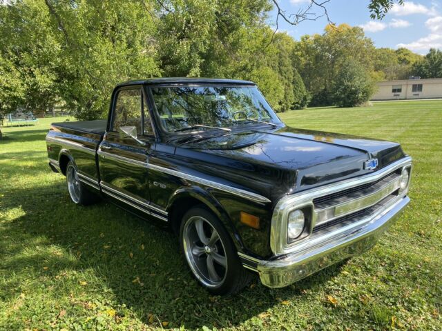 Chevrolet C-10 1970 image number 12