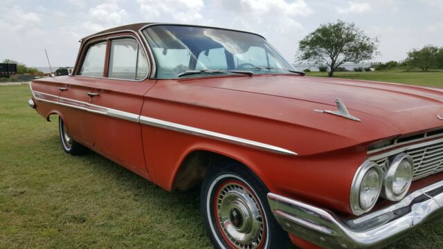 Chevrolet Impala 1961 image number 11