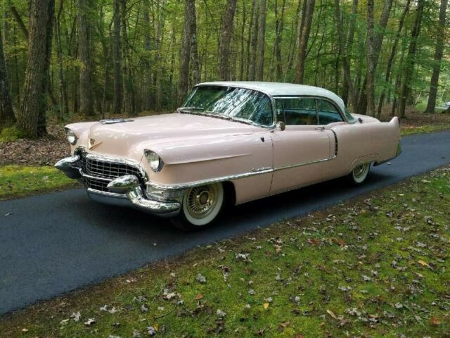 Cadillac DeVille 1955 image number 0