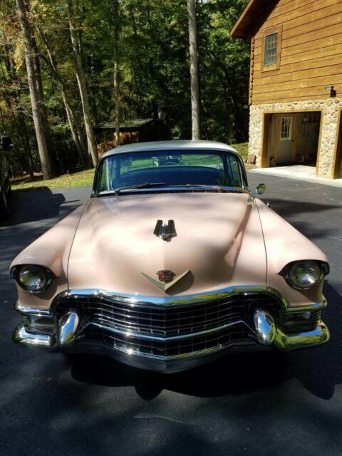 Cadillac DeVille 1955 image number 15