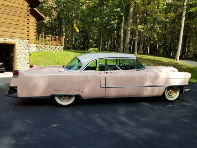 Cadillac DeVille 1955 image number 17