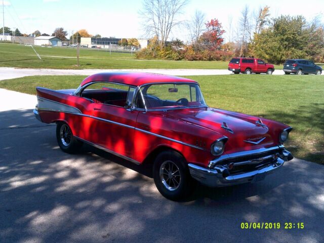 Chevrolet Bel Air/150/210 1957 image number 22