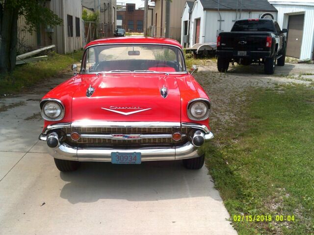 Chevrolet Bel Air/150/210 1957 image number 27