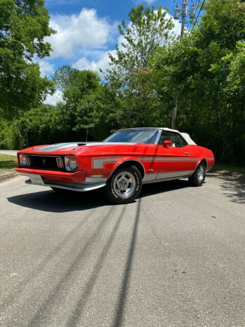 Ford Mustang 1973 image number 43