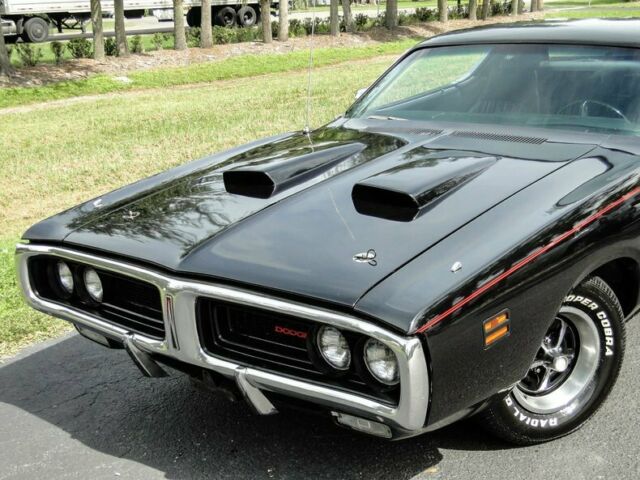 Dodge Charger 1971 image number 5