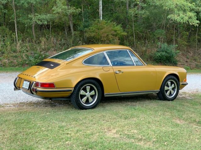 Porsche 911 1972 image number 28