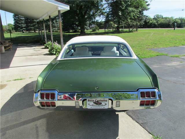 Oldsmobile Cutlass 1972 image number 15